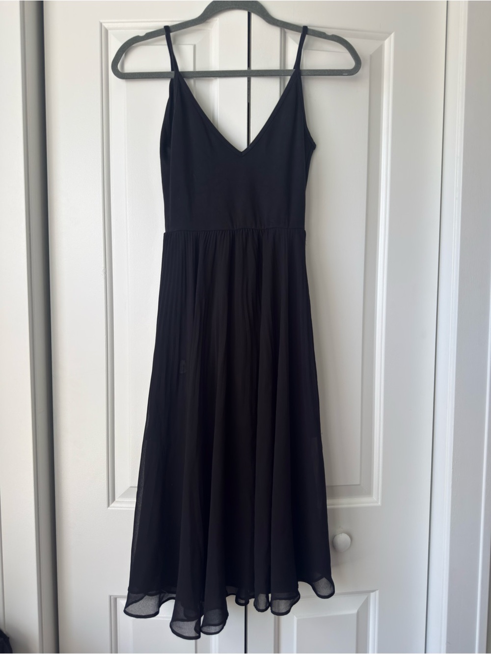 Aritzia Wilfred Black Spaghetti-Strap Midi Dress